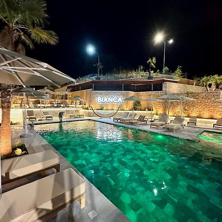 Bianca Hotel & Villa Priska e Madhe ภายนอก รูปภาพ