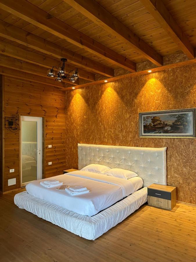 Bianca Hotel & Villa Priska e Madhe ภายนอก รูปภาพ
