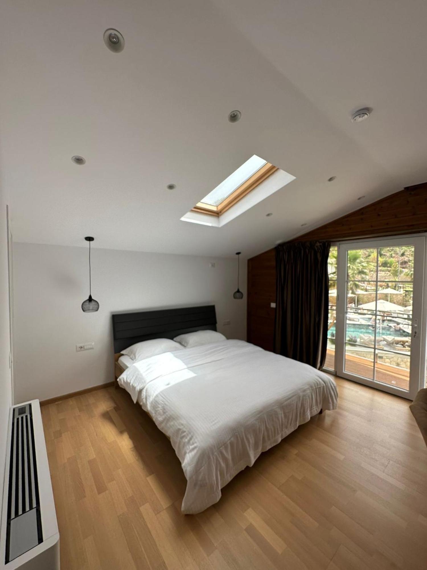 Bianca Hotel & Villa Priska e Madhe ภายนอก รูปภาพ